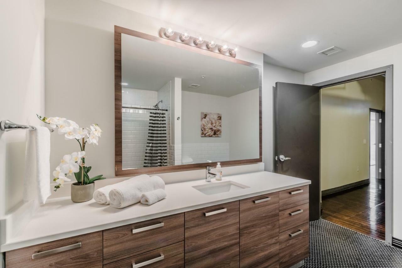 Regal Stays Corporate Apartments - Downtown Dallas Exterior foto